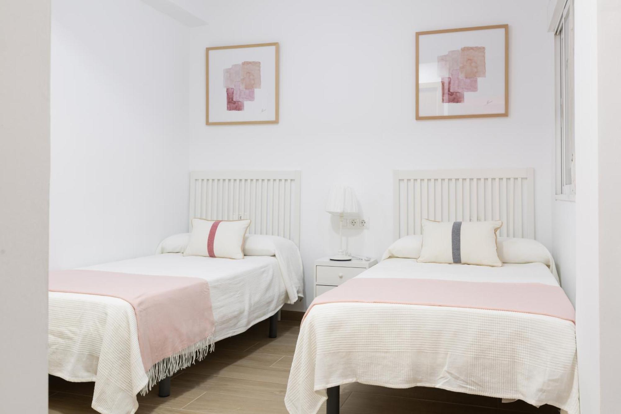 Charming Apartment Malagas Moon Esterno foto
