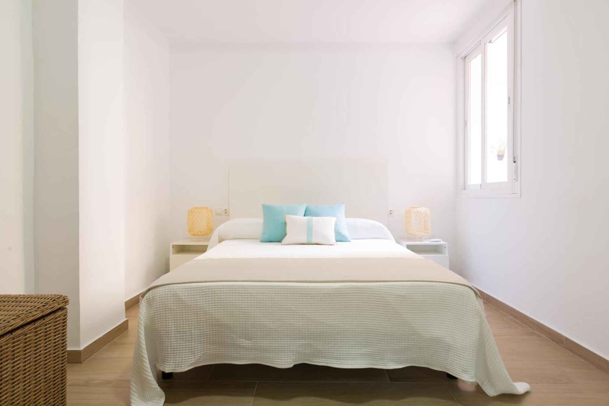 Charming Apartment Malagas Moon Esterno foto