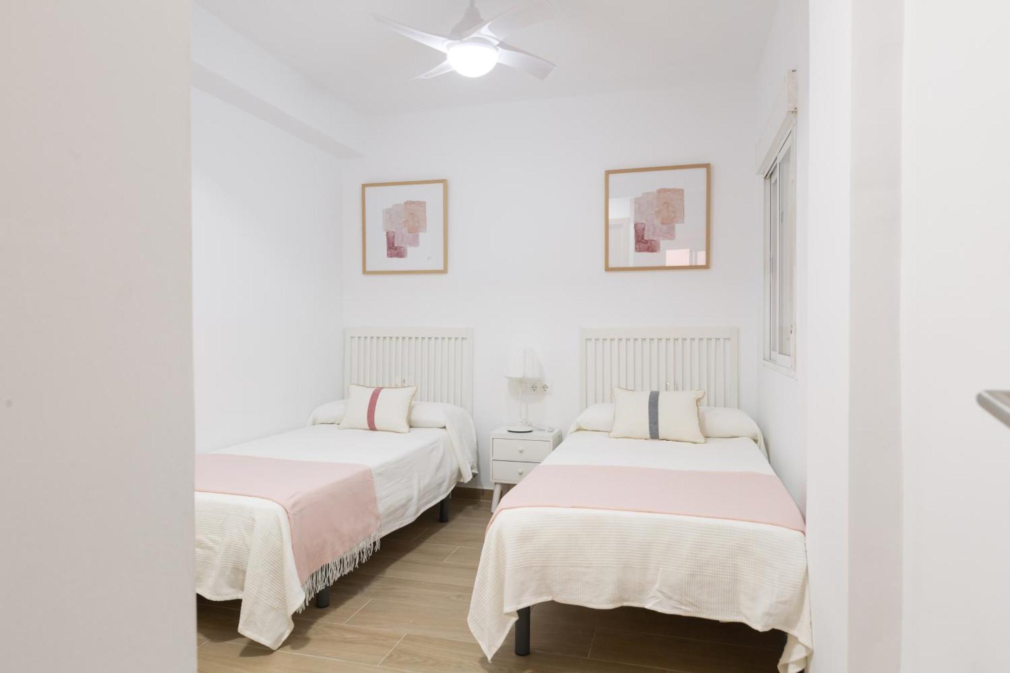 Charming Apartment Malagas Moon Esterno foto