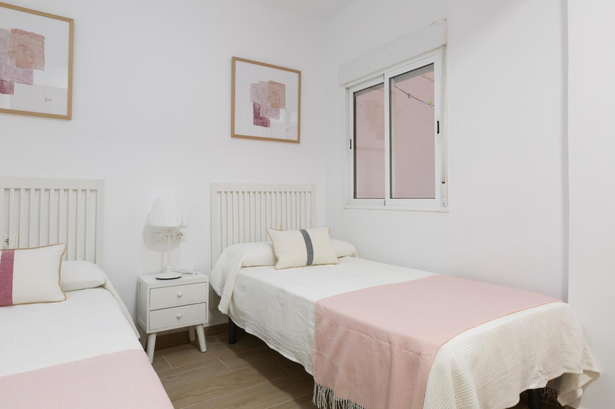Charming Apartment Malagas Moon Esterno foto